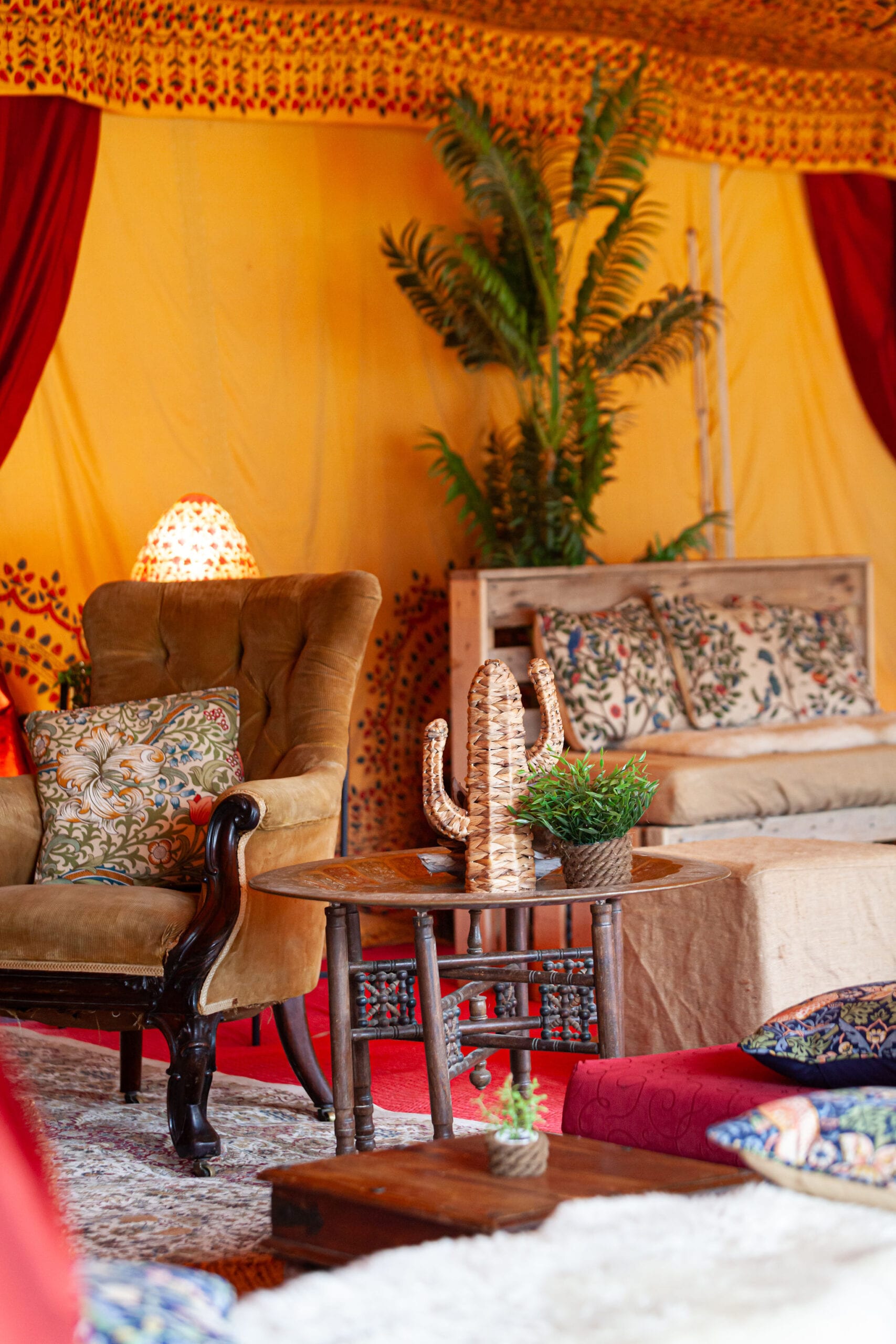 Saffron marquee, image 7