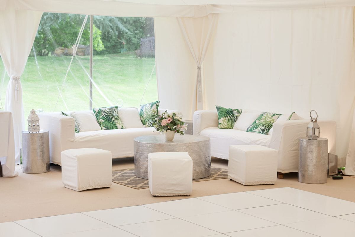 Contemporary Lounge - White (£40 pp)