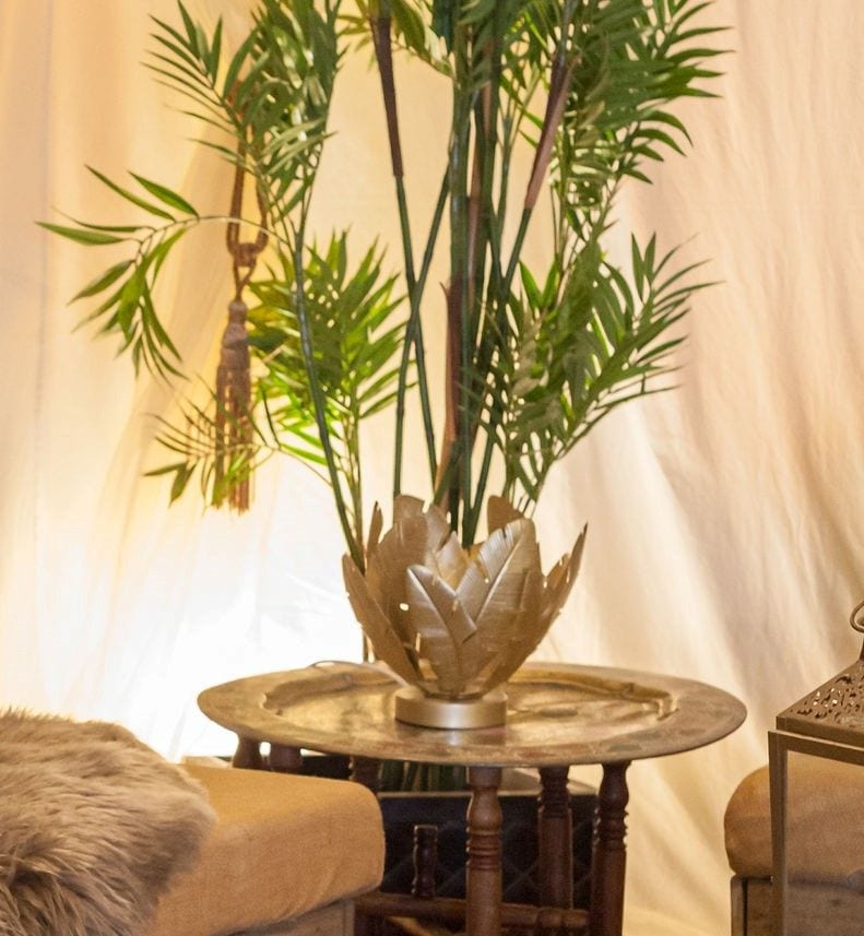 Gold Palm Leaf Table Lamp