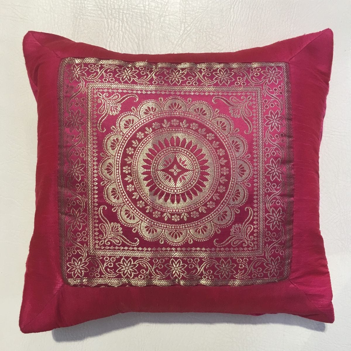 Varanasi Cushion - Pink