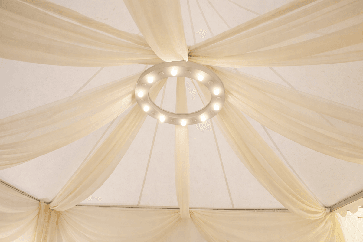 White Hoop Luminaire -15 Lamp