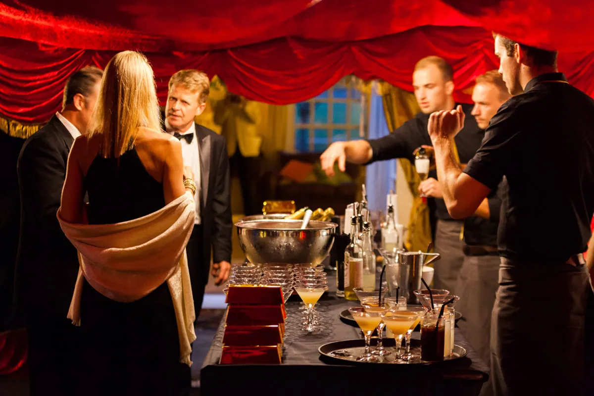 James Bond Themed Party