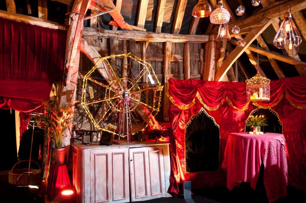 La Rouge linings party planning