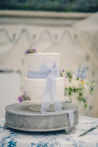6 Trending Colours and How to Use Them in Your Marquee Decor this Year