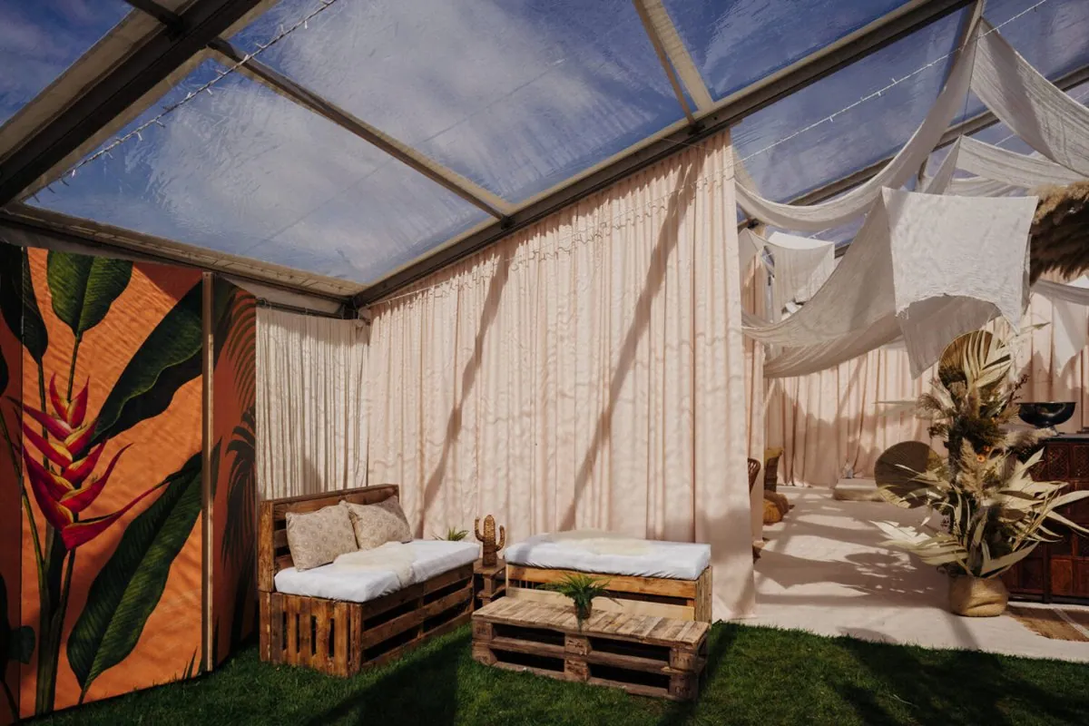 How To Host A Midsummer Night’s Dream Party!