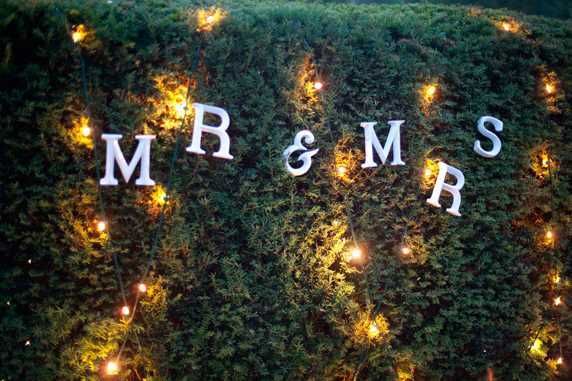real-wedding-twinkling-unique-marquee-wedding-19