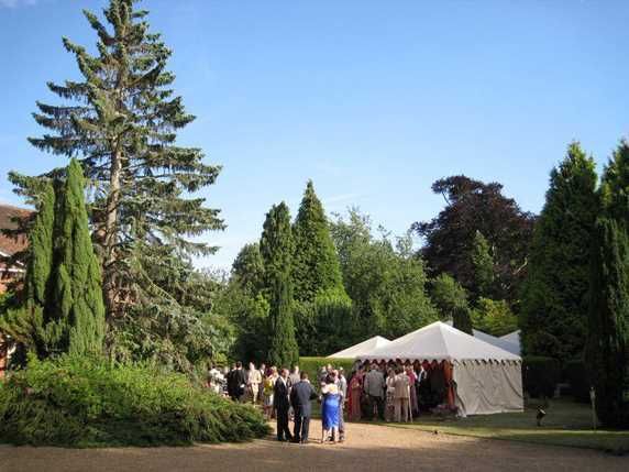 real-wedding-twinkling-unique-marquee-wedding-9